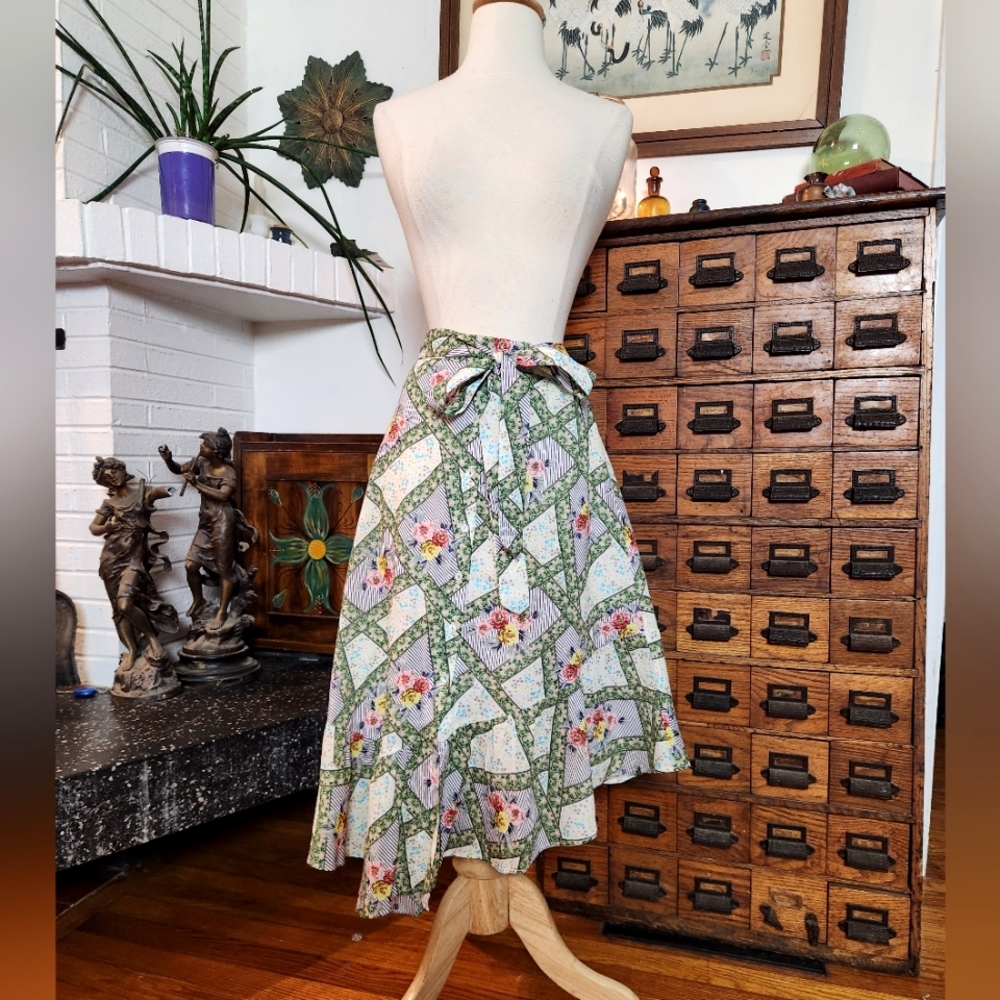 Playa Lucia Patchwork Floral Asymmetrical Cottage Core Skirt Size Small